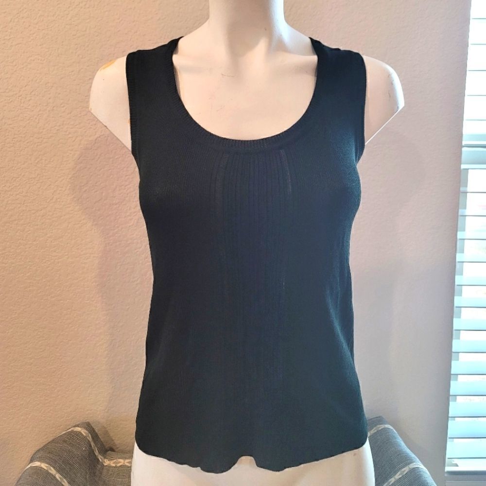 FINITY Tank Top In Large